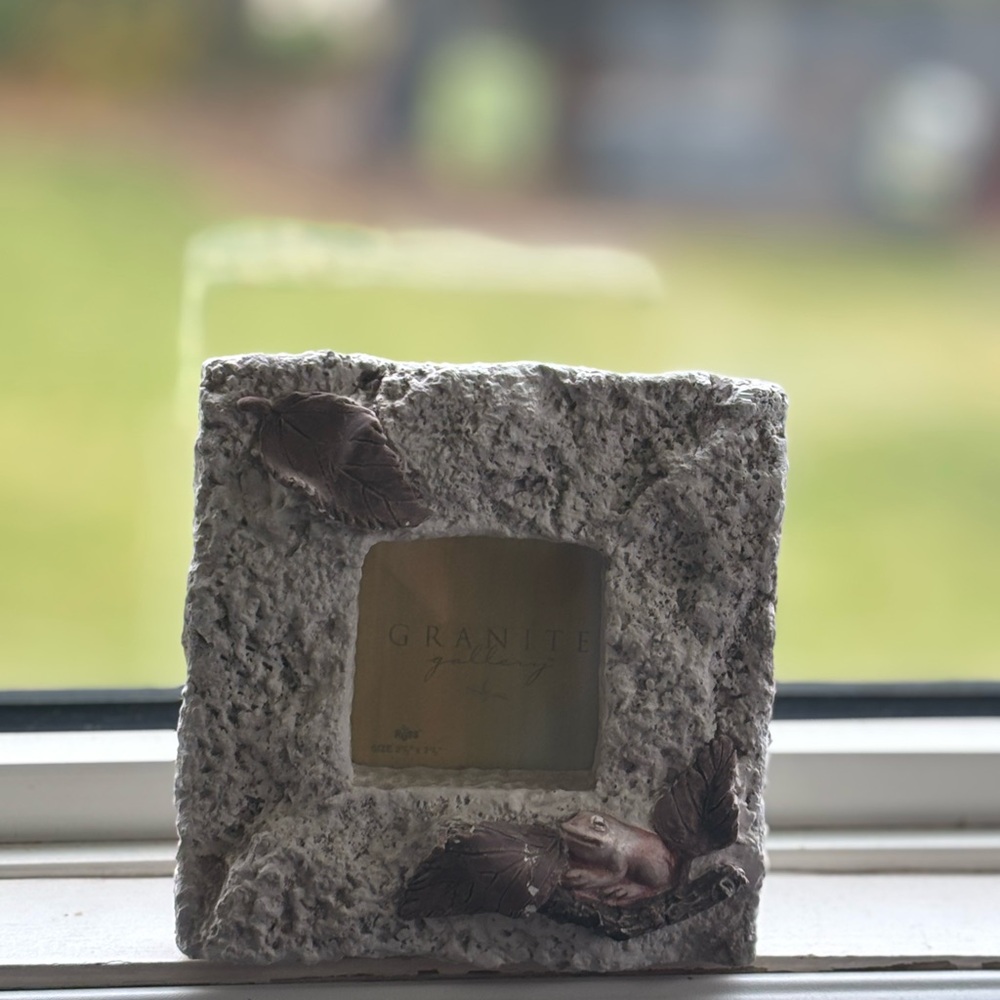 Russ Berrie's Free Standing Granite Gallery Photo Frame Made In Philippines - Picture 12 of 12